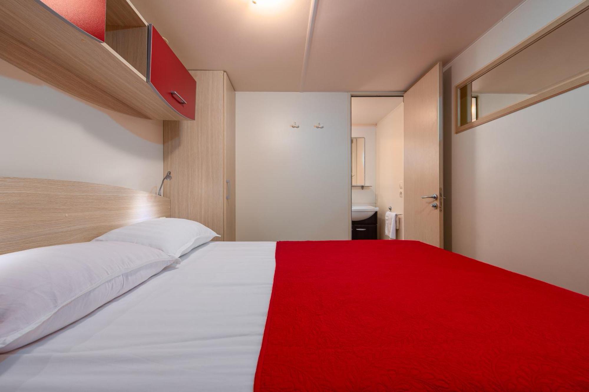 Camp Mrkva Mobile Homes Sukošan Dış mekan fotoğraf
