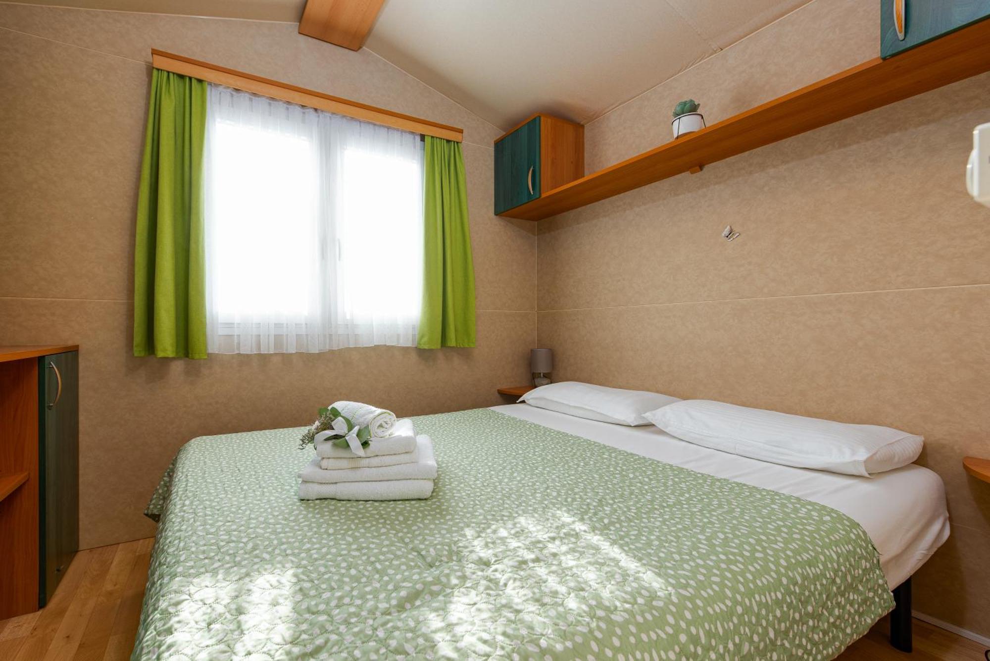 Camp Mrkva Mobile Homes Sukošan Dış mekan fotoğraf