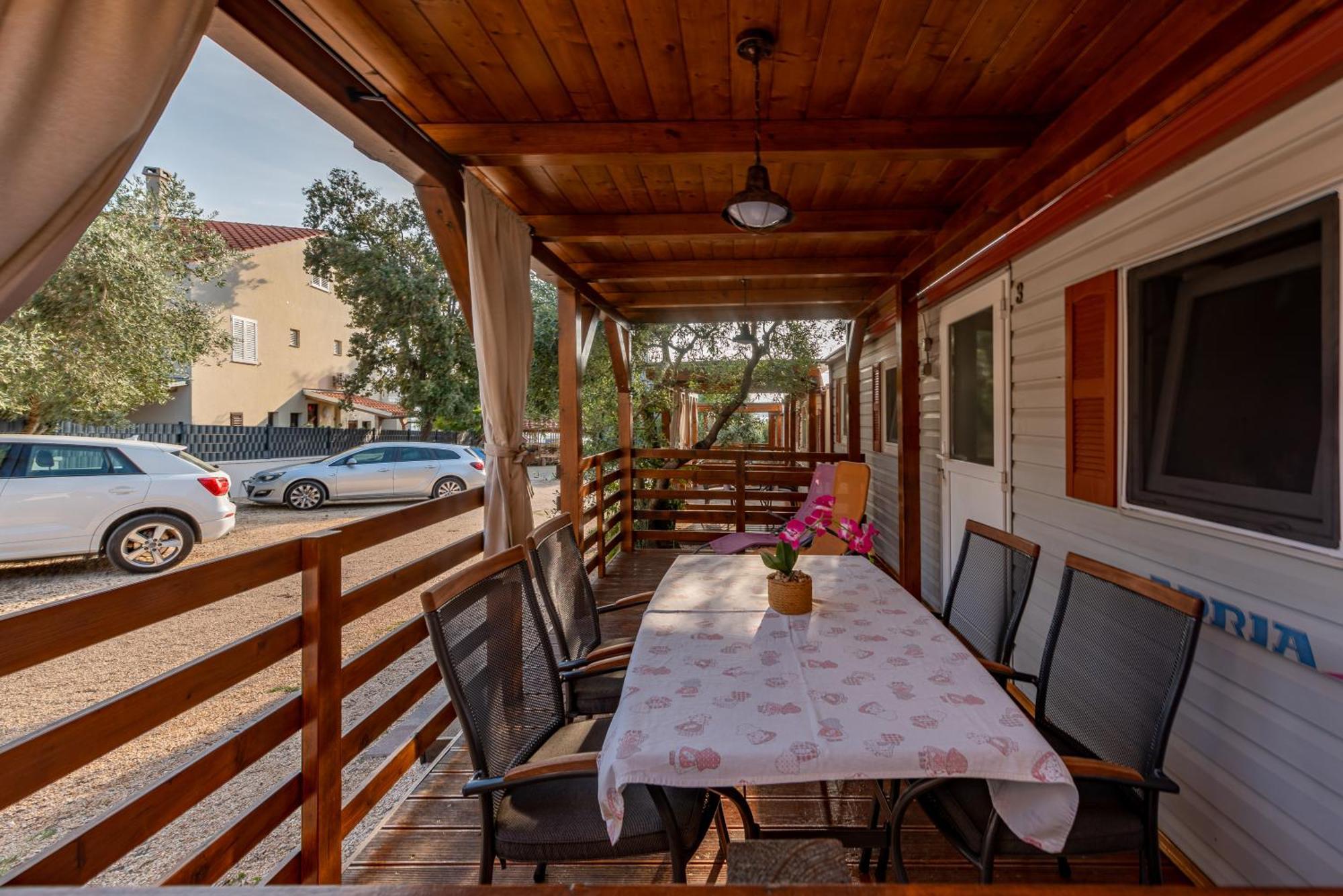 Camp Mrkva Mobile Homes Sukošan Oda fotoğraf
