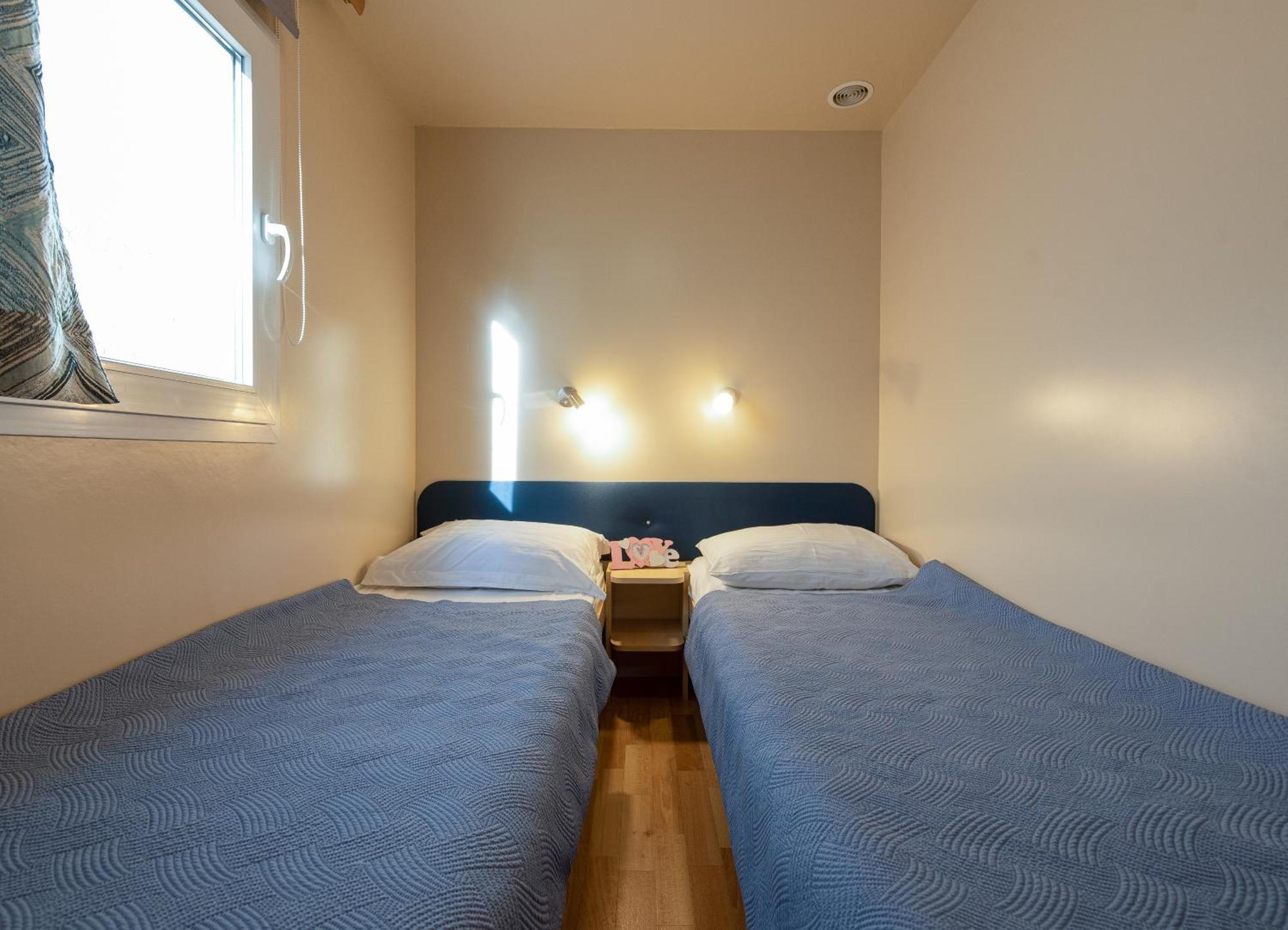 Camp Mrkva Mobile Homes Sukošan Oda fotoğraf