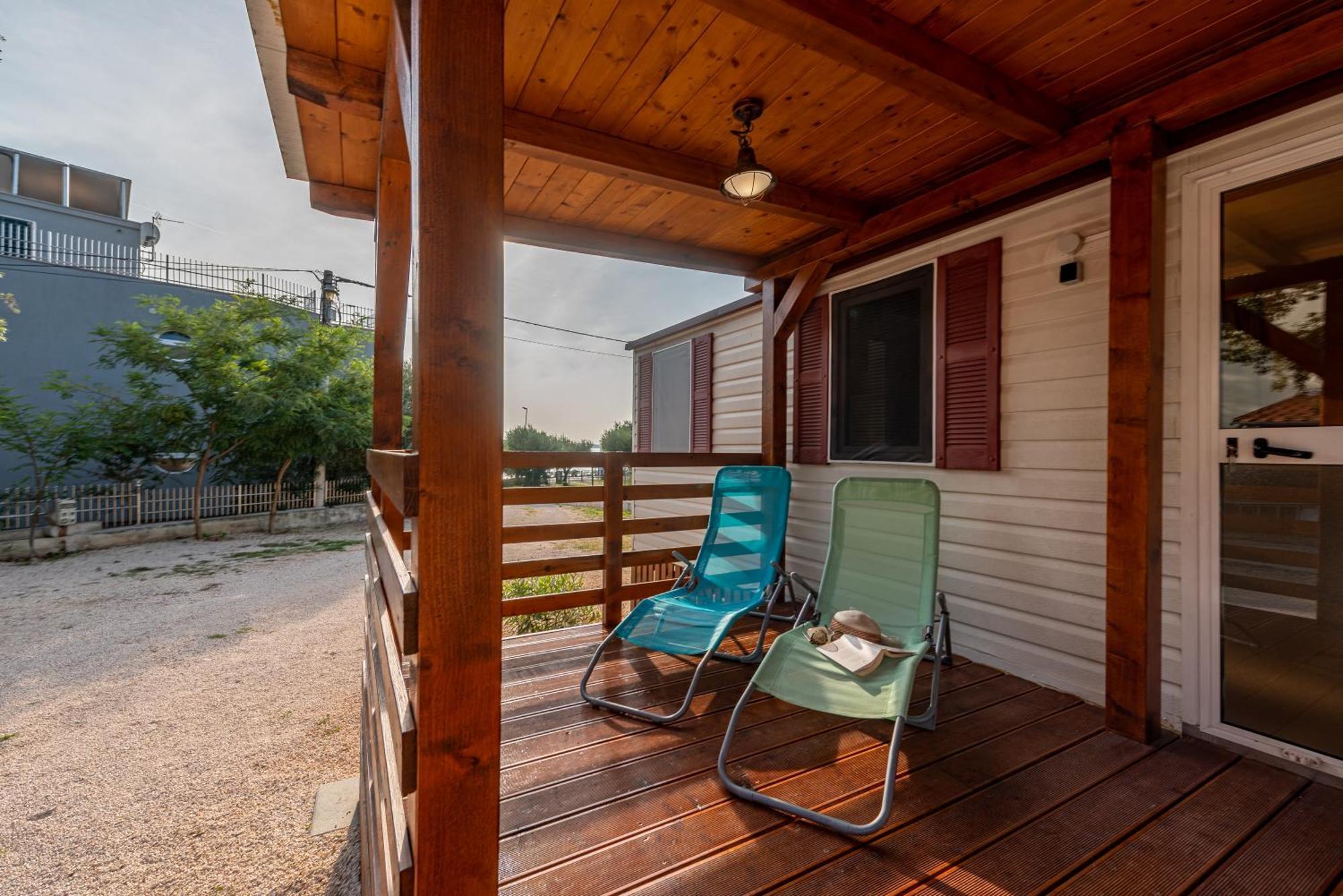 Camp Mrkva Mobile Homes Sukošan Oda fotoğraf